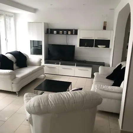 Διαμέρισμα Amperblick *